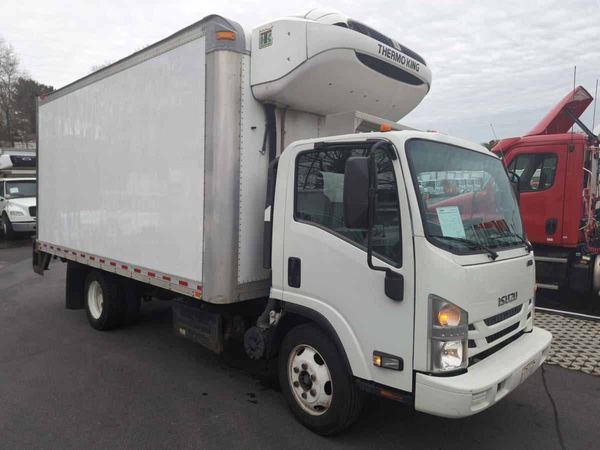 2017 Isuzu NPR 683990