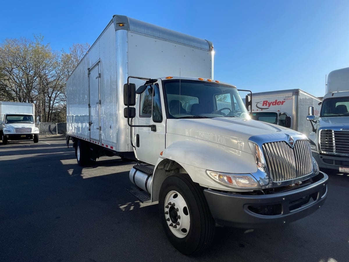 2018 Navistar International 4300 683997