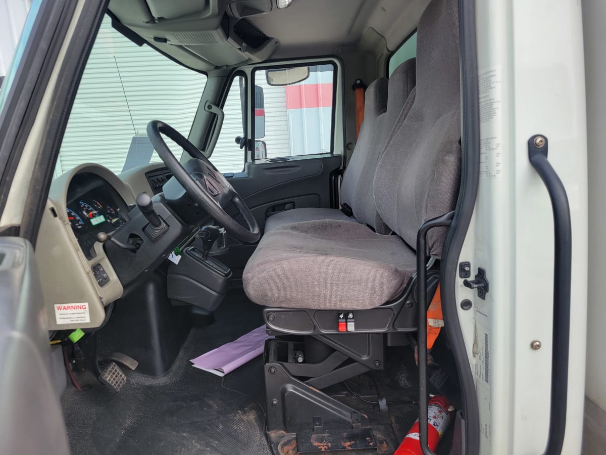 2018 Navistar International 4300 684019