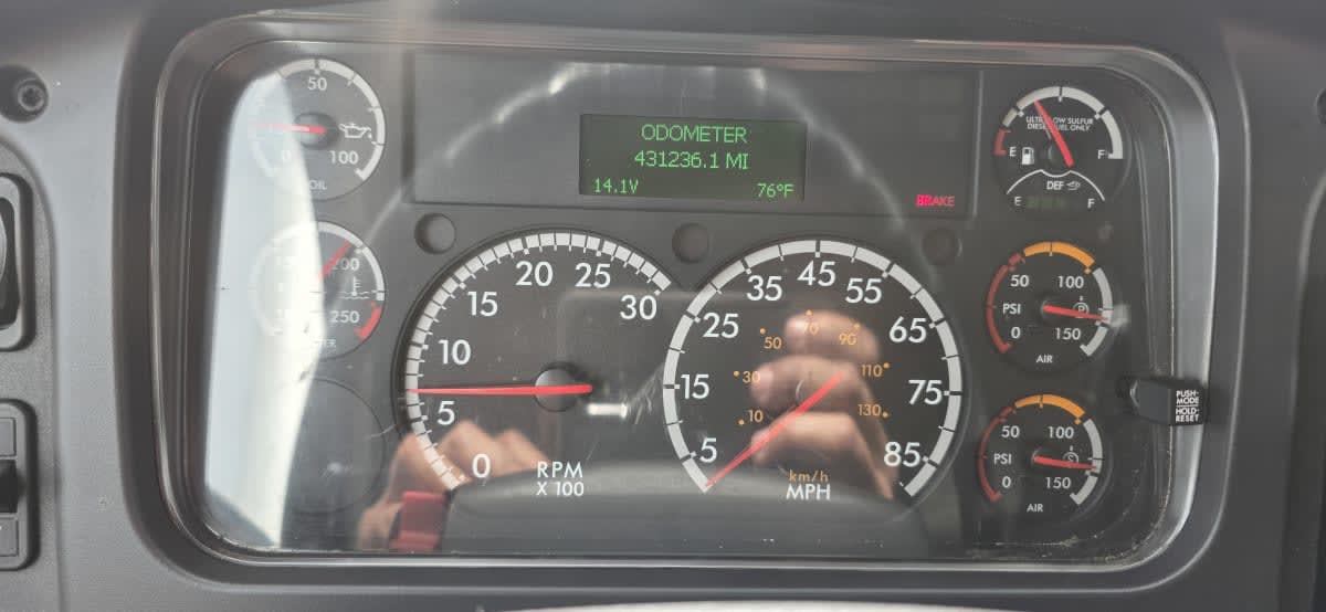 2018 Freightliner/Mercedes M2 106 684048