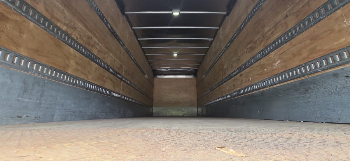 2018 Freightliner M2 106 in Bensalem, PA — photo 8