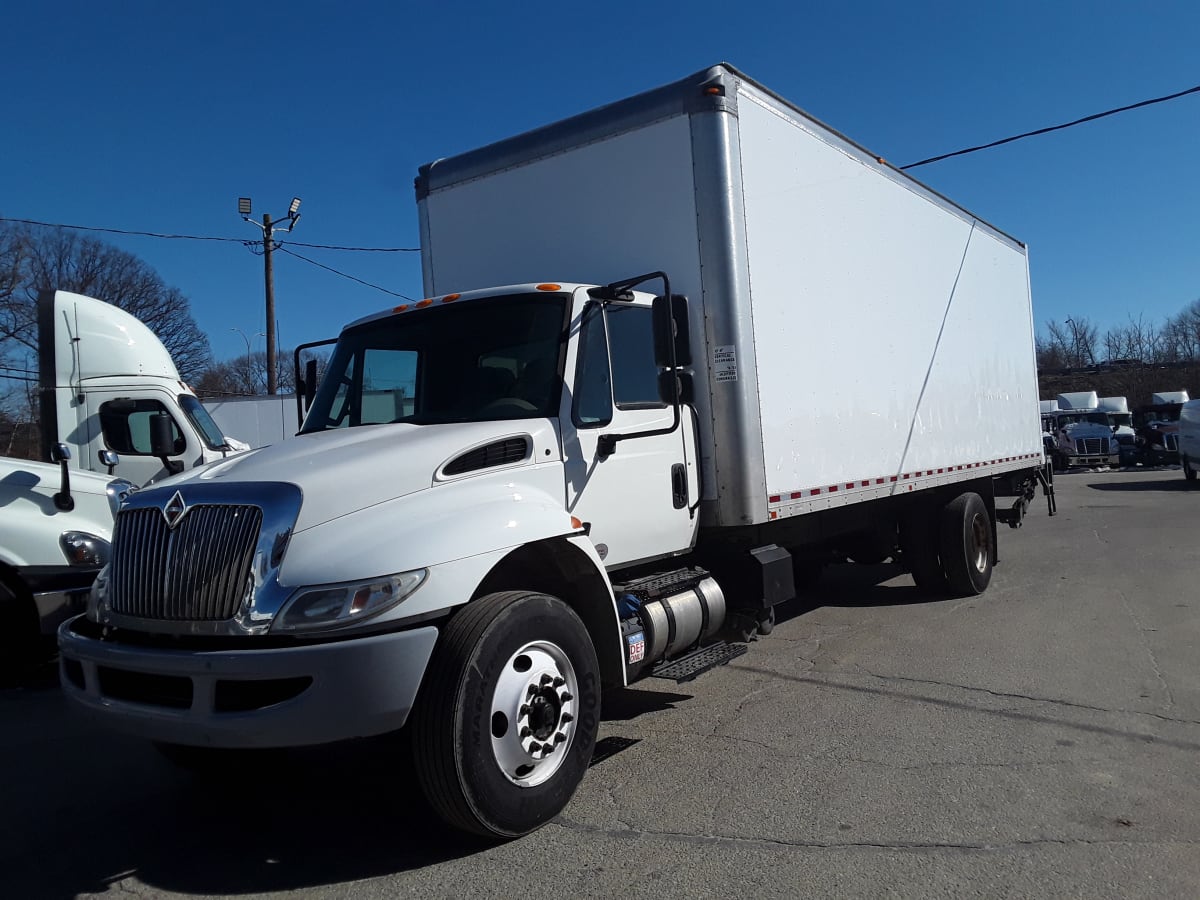 2018 Navistar International 4300 684084