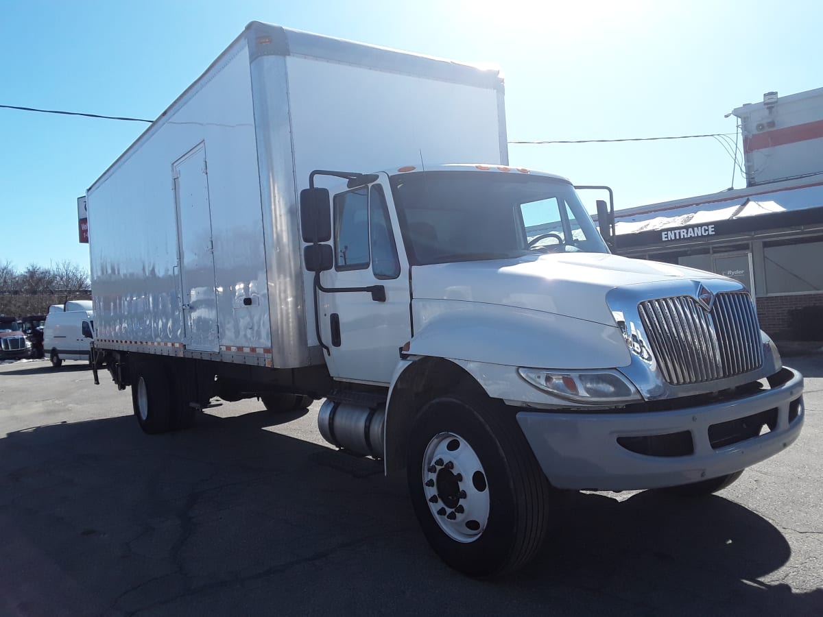 2018 Navistar International 4300 684084