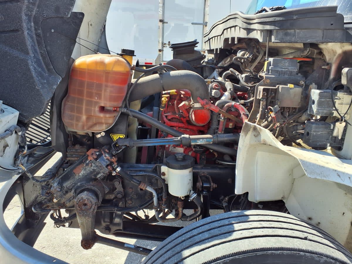 2018 Navistar International 4300 684120