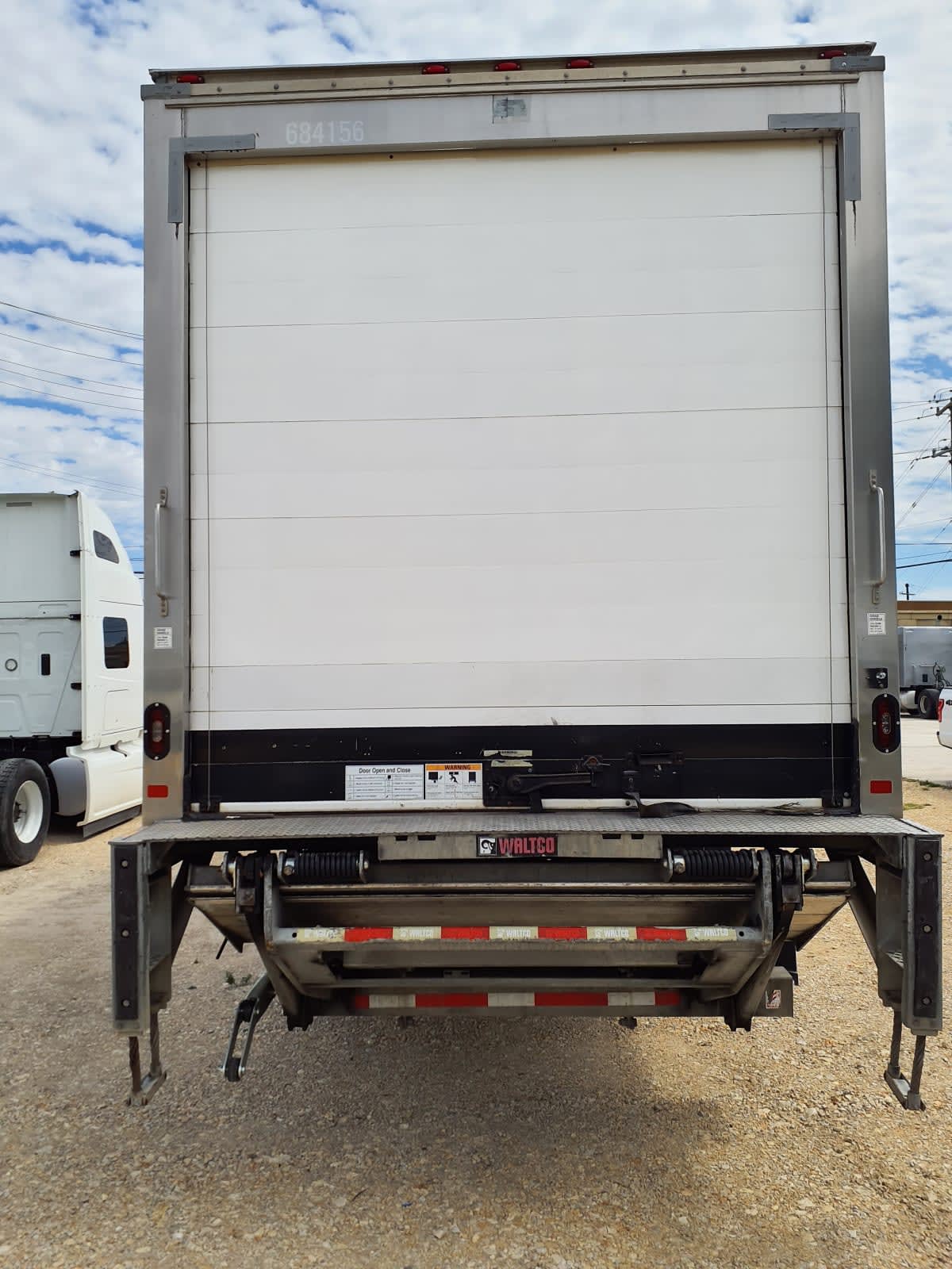 2018 Navistar International 4300 684156