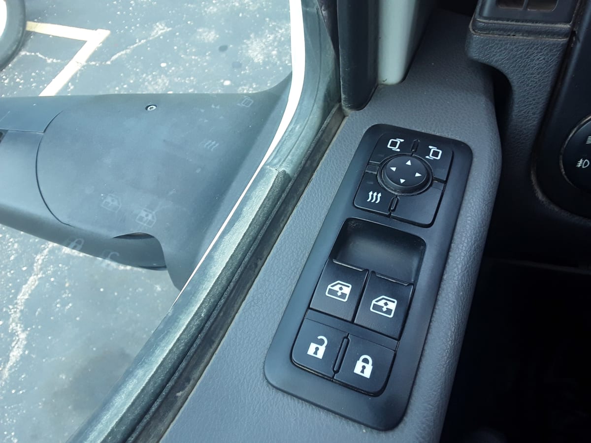2018 Navistar International LT625 DAYCAB T/A 684162