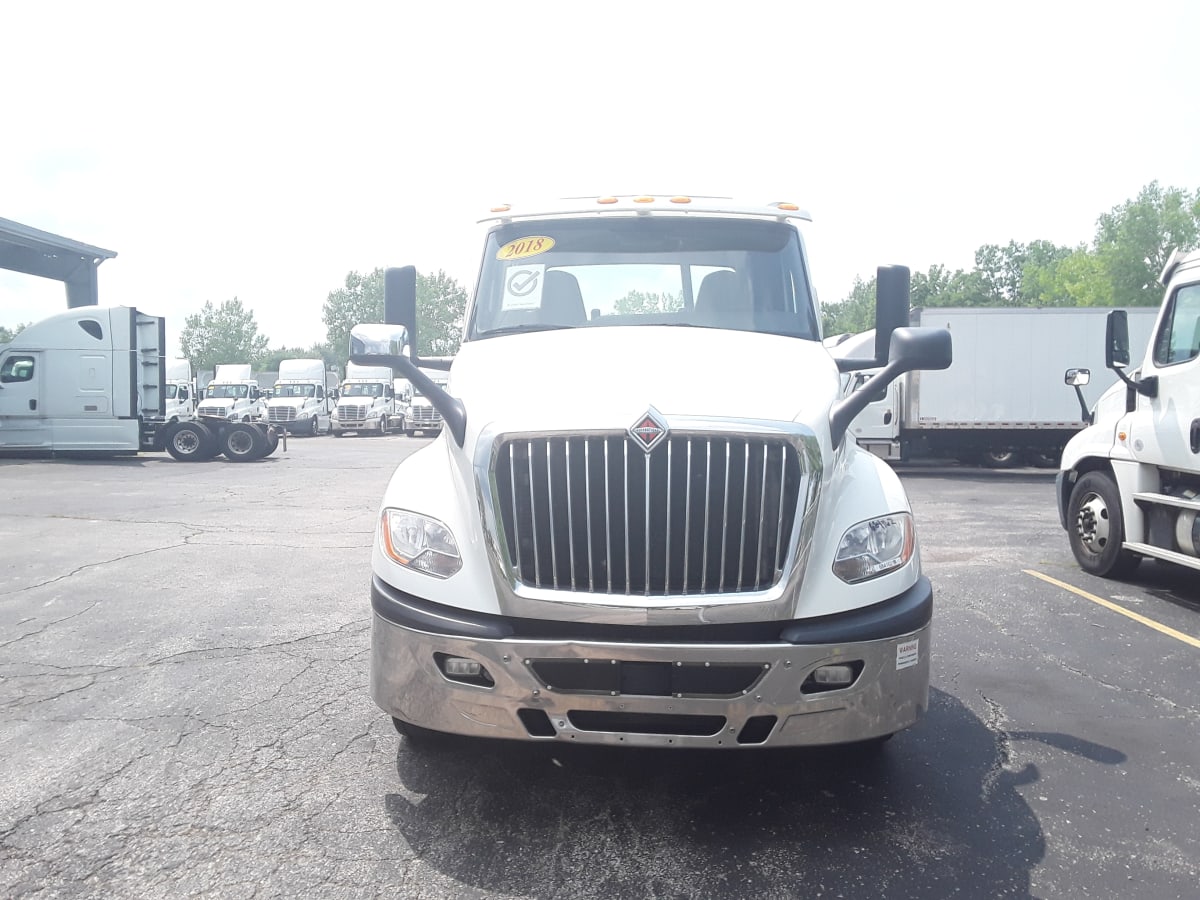 2018 Navistar International LT625 DAYCAB T/A 684162