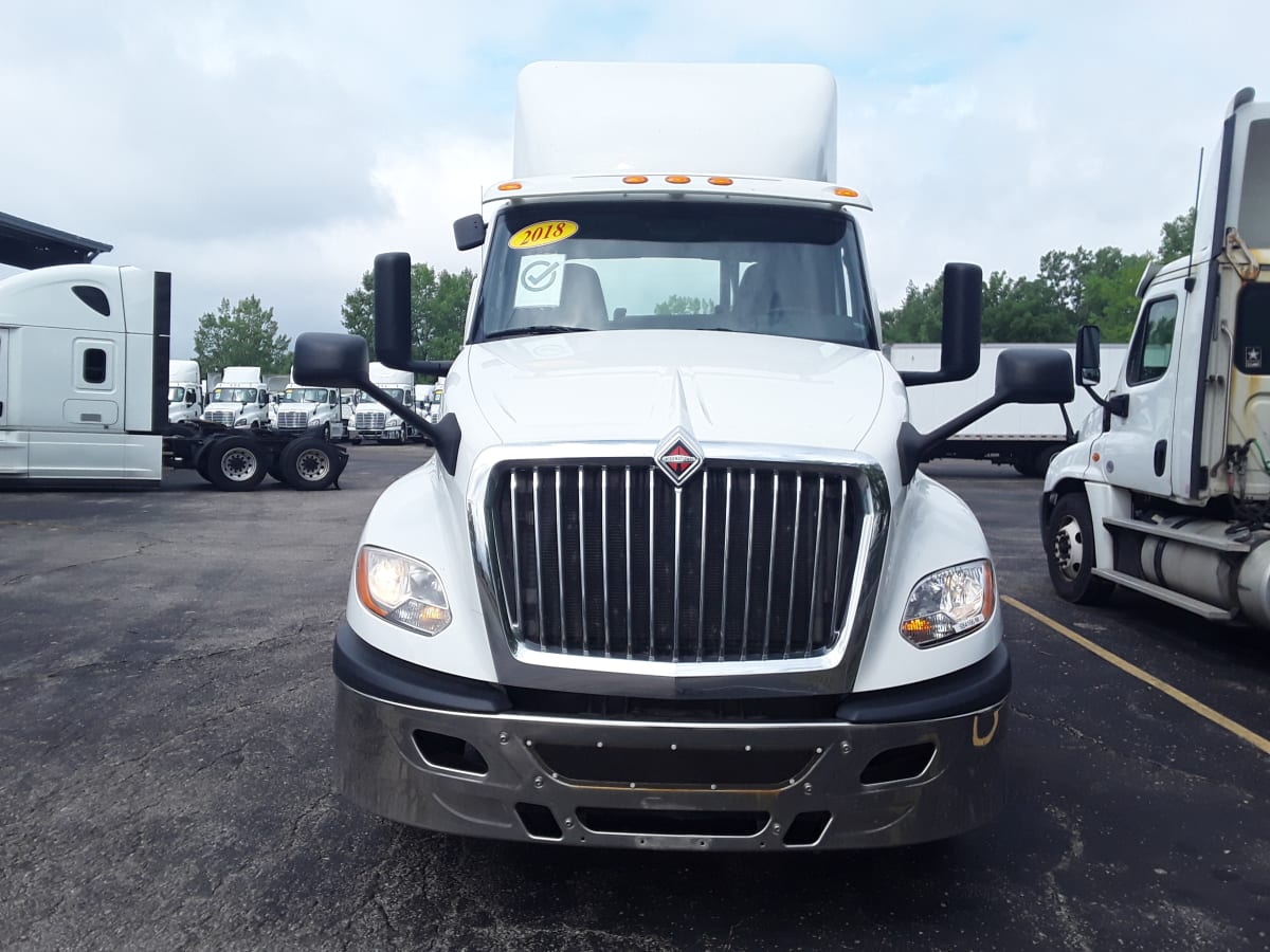 2018 Navistar International LT625 DAYCAB T/A 684166