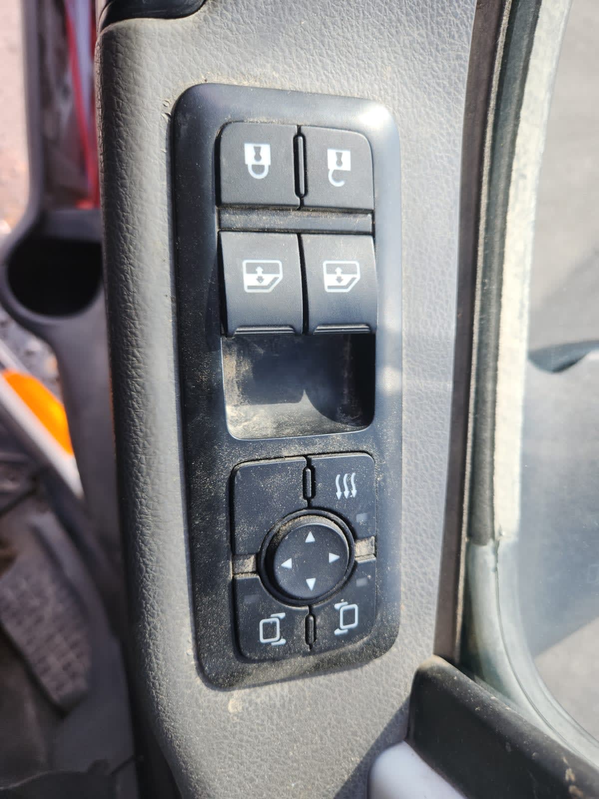 2018 Navistar International LT625 DAYCAB T/A 684173