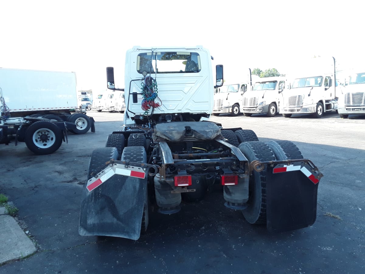 2018 Navistar International LT625 DAYCAB T/A 684179
