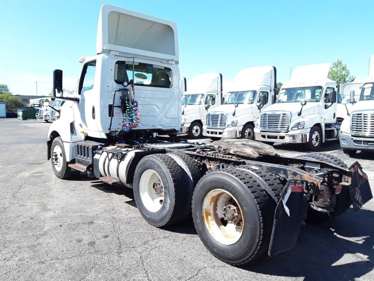 2018 Navistar International LT625 DAYCAB T/A 684188