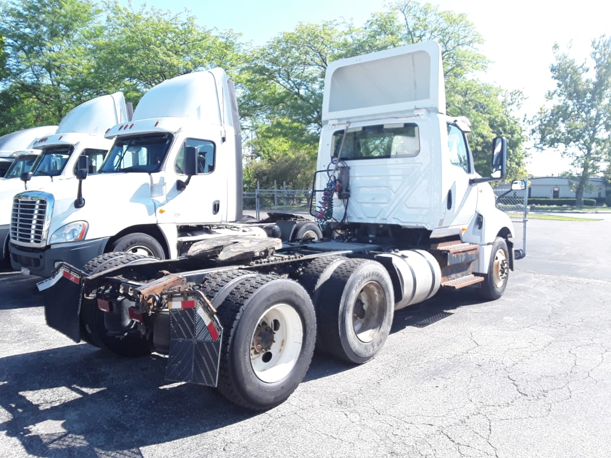 2018 Navistar International LT625 DAYCAB T/A 684188