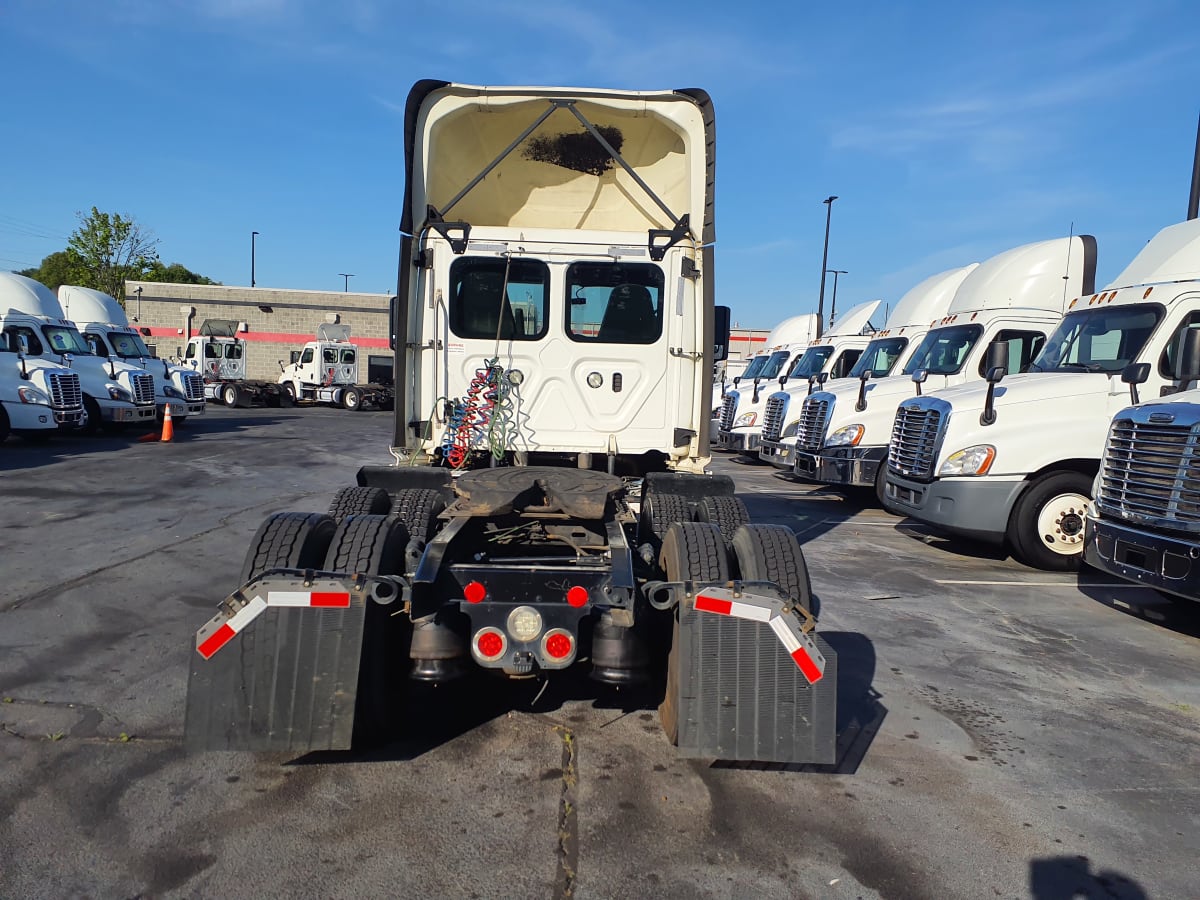 2018 Freightliner/Mercedes CASCADIA 125 684198