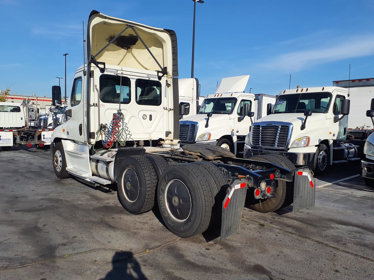 2018 Freightliner/Mercedes CASCADIA 125 684198