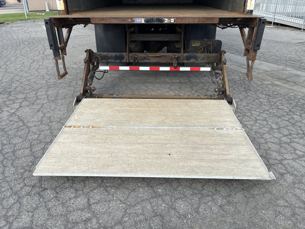 2018 Navistar International 4300 684212
