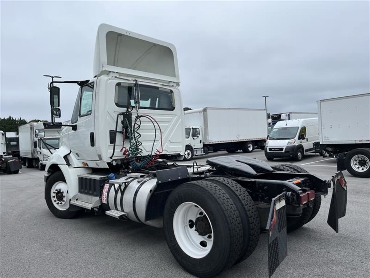 2018 International ProStar - image 6