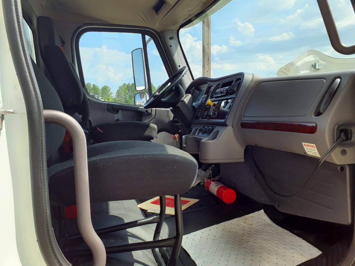 2018 Freightliner/Mercedes M2 106 684288