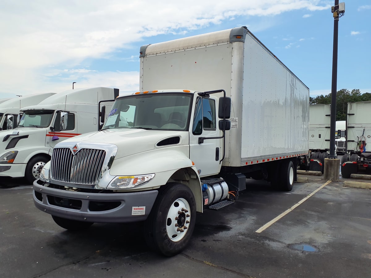 2018 Navistar International 4300 684315