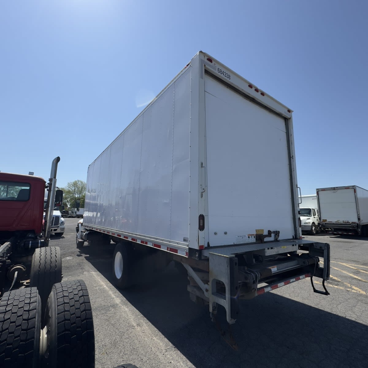 2018 Navistar International 4300 684338