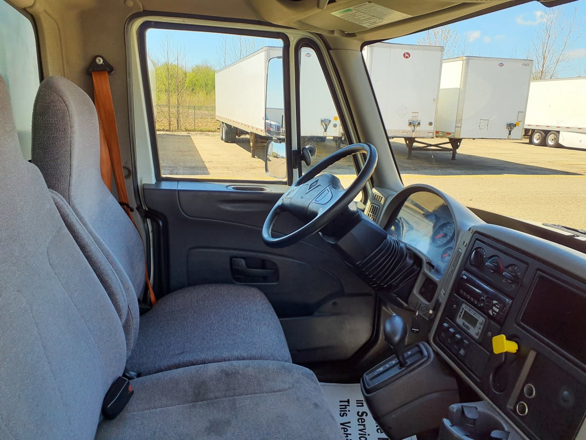 2018 Navistar International 4300 684374