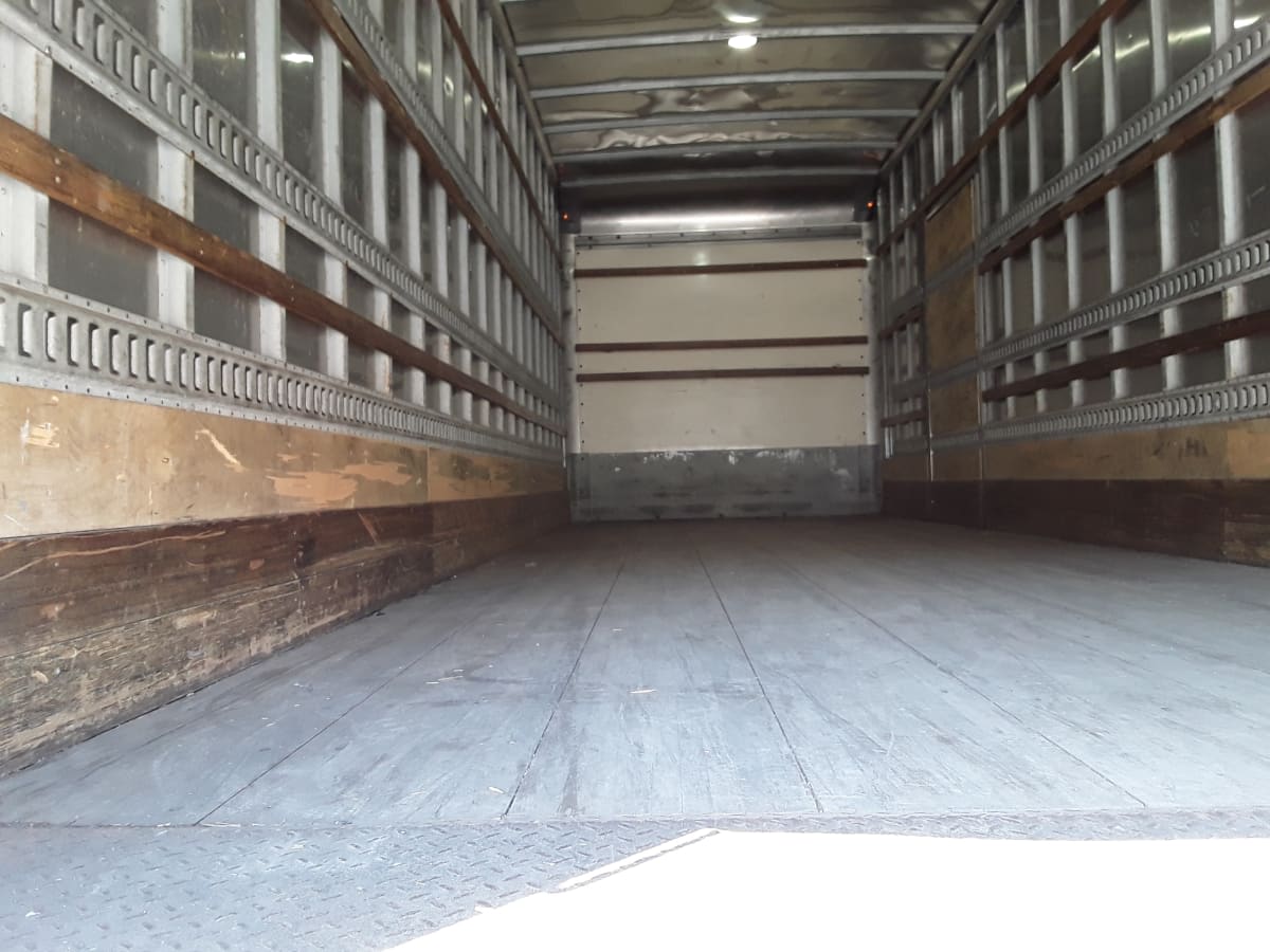 2018 Navistar International 4300 684377