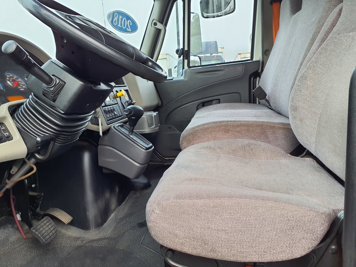 2018 Navistar International 4300 684391