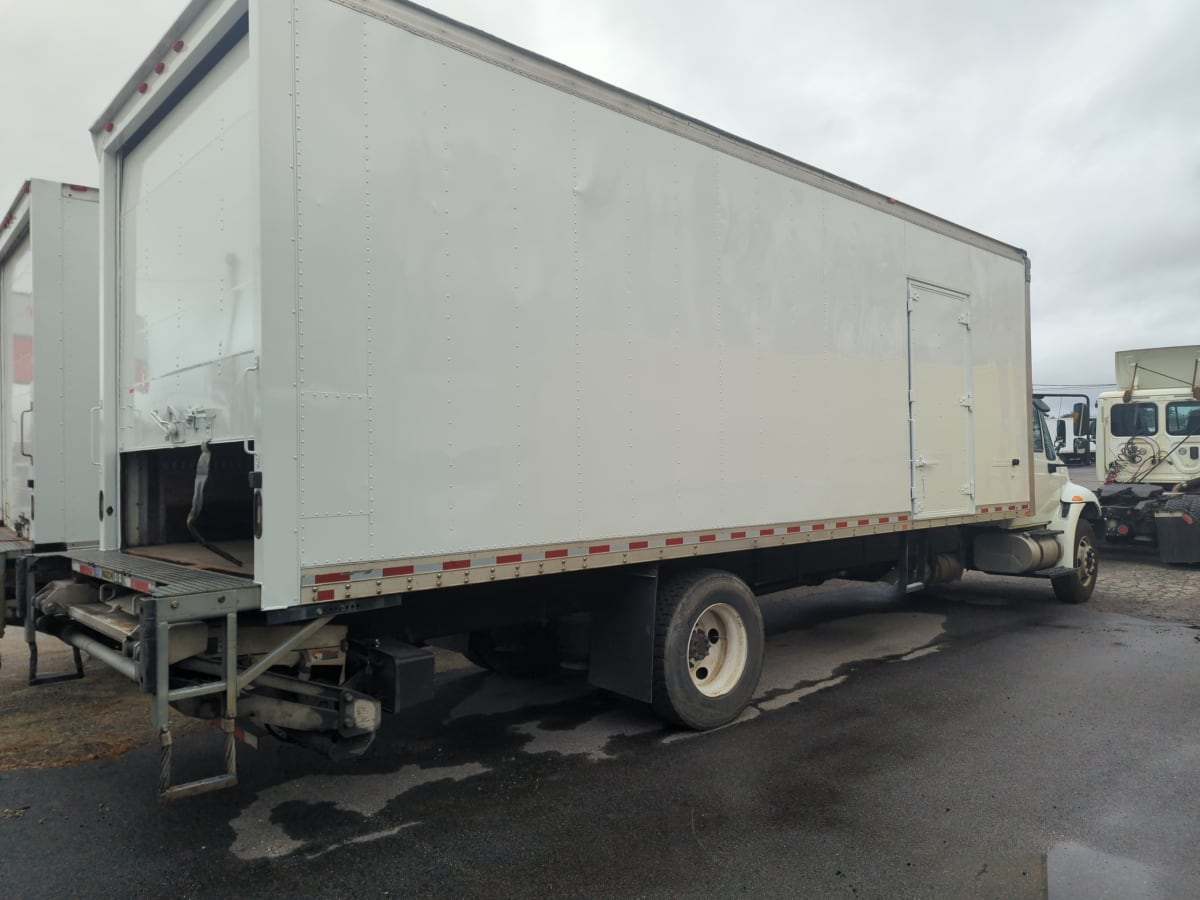 2018 Navistar International 4300 684400