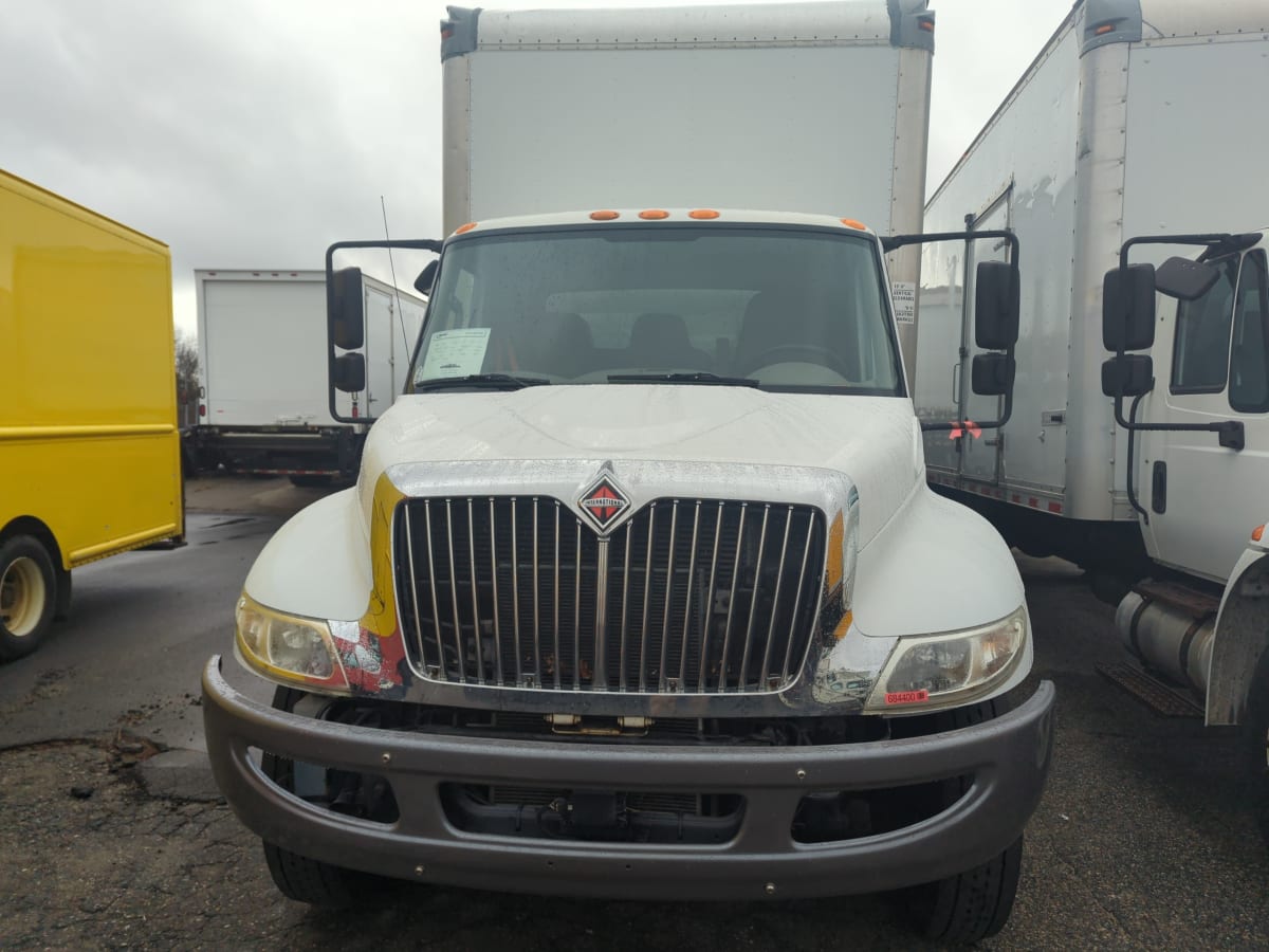 2018 Navistar International 4300 684400