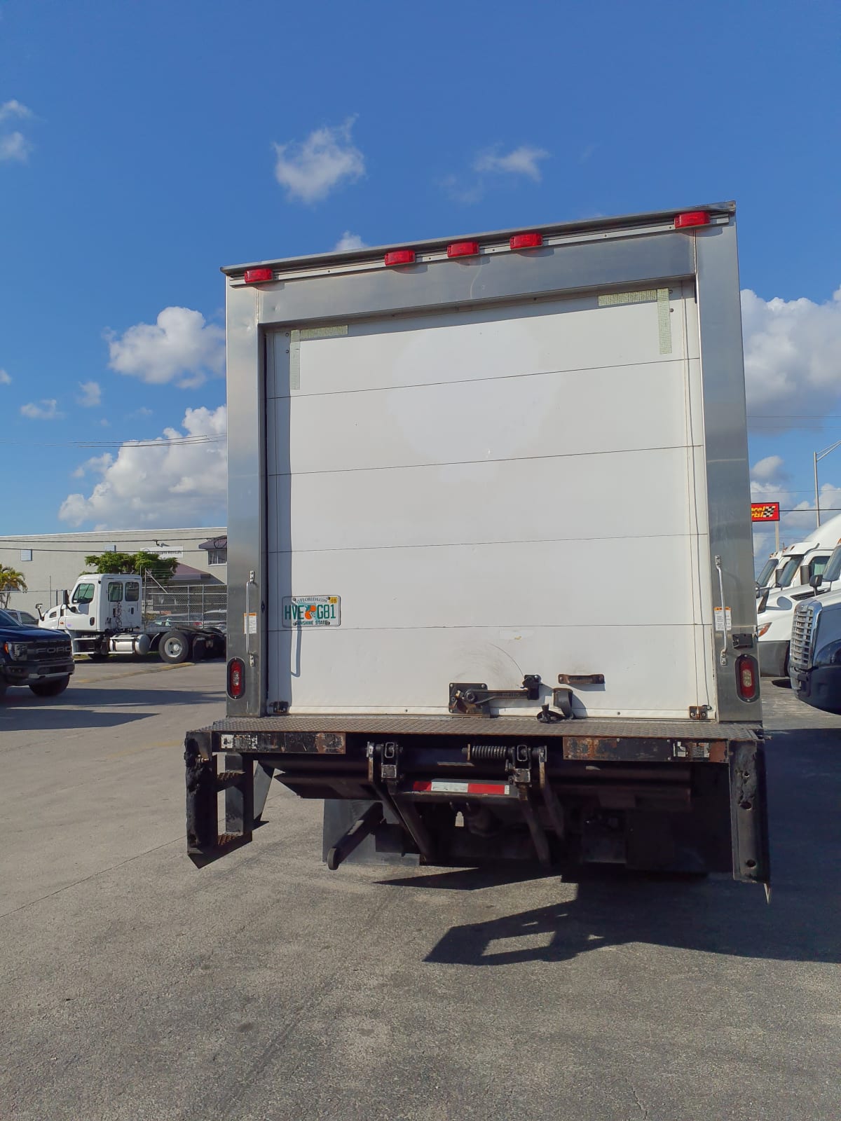 2017 Isuzu NQR 684498