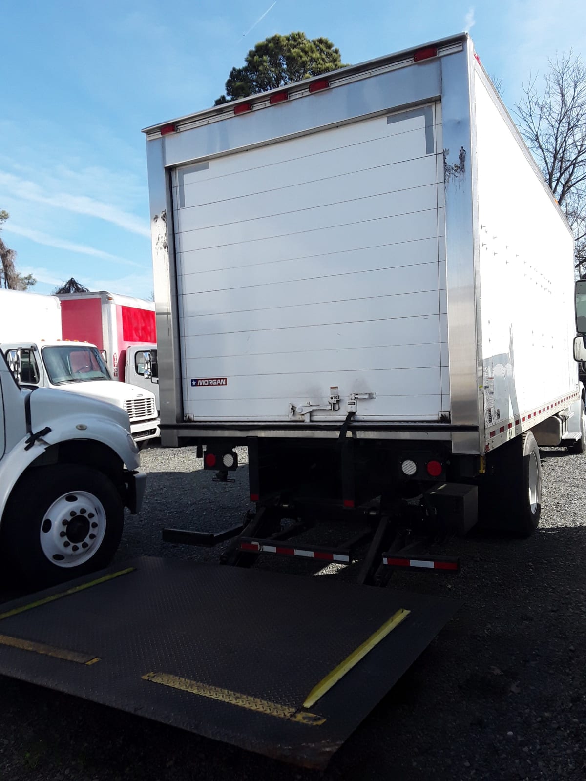 2018 Freightliner/Mercedes M2 106 684502