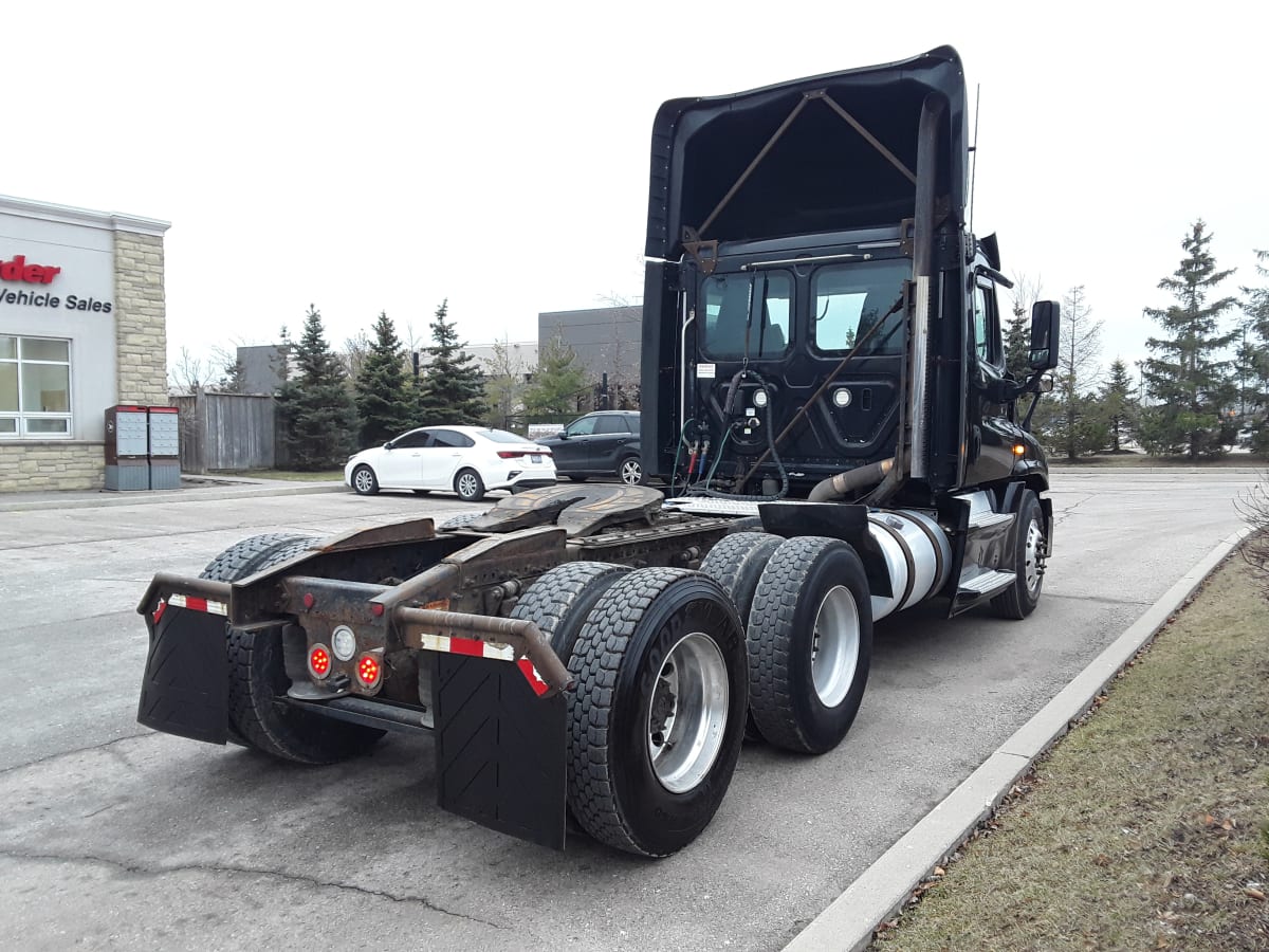 2018 Freightliner/Mercedes CASCADIA 125 684538