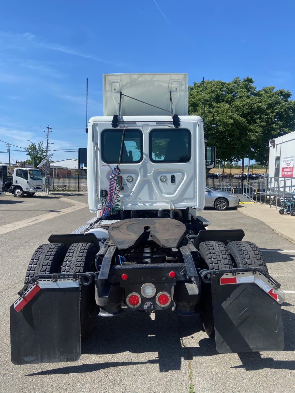 2018 Freightliner Cascadia in West Sacramento, CA — photo 5