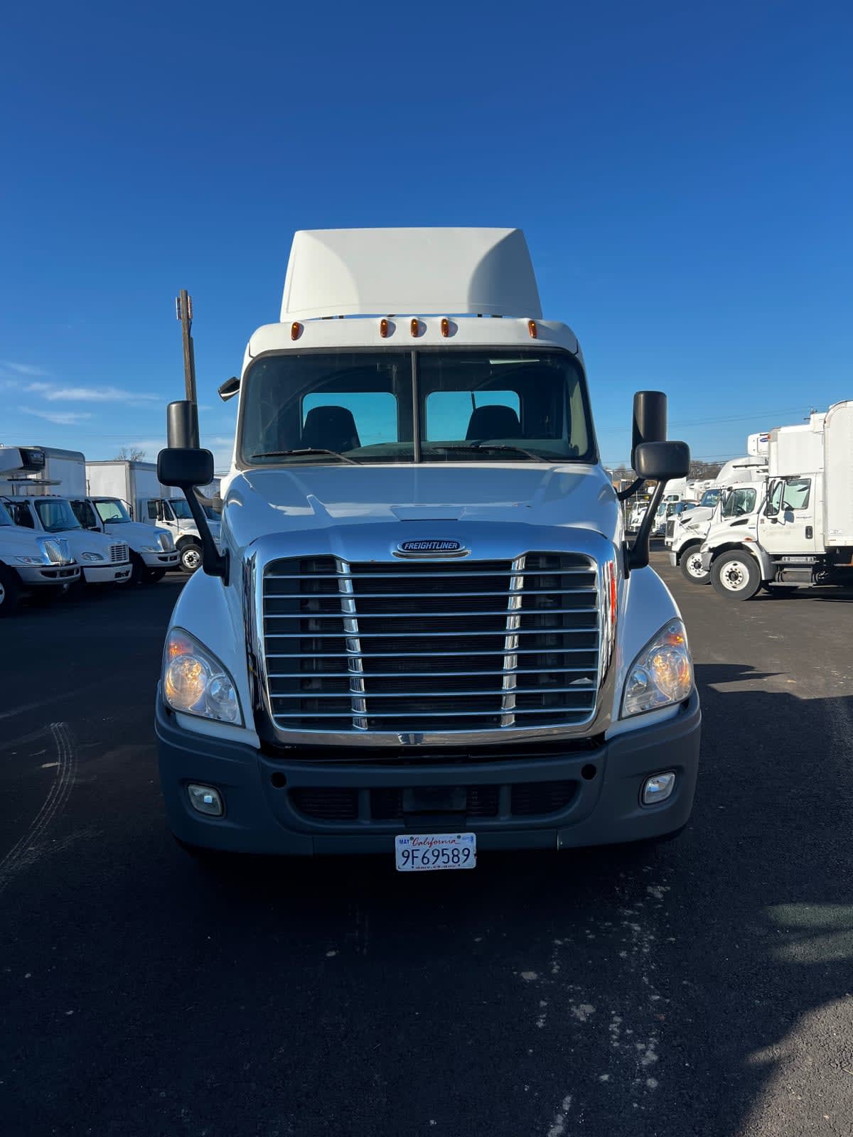 2018 Freightliner - image 2