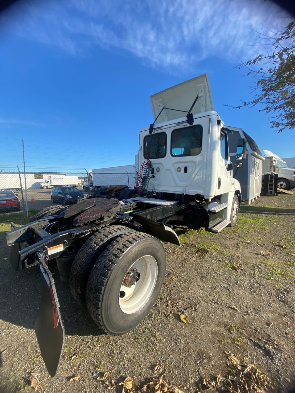 2018 Freightliner - image 4