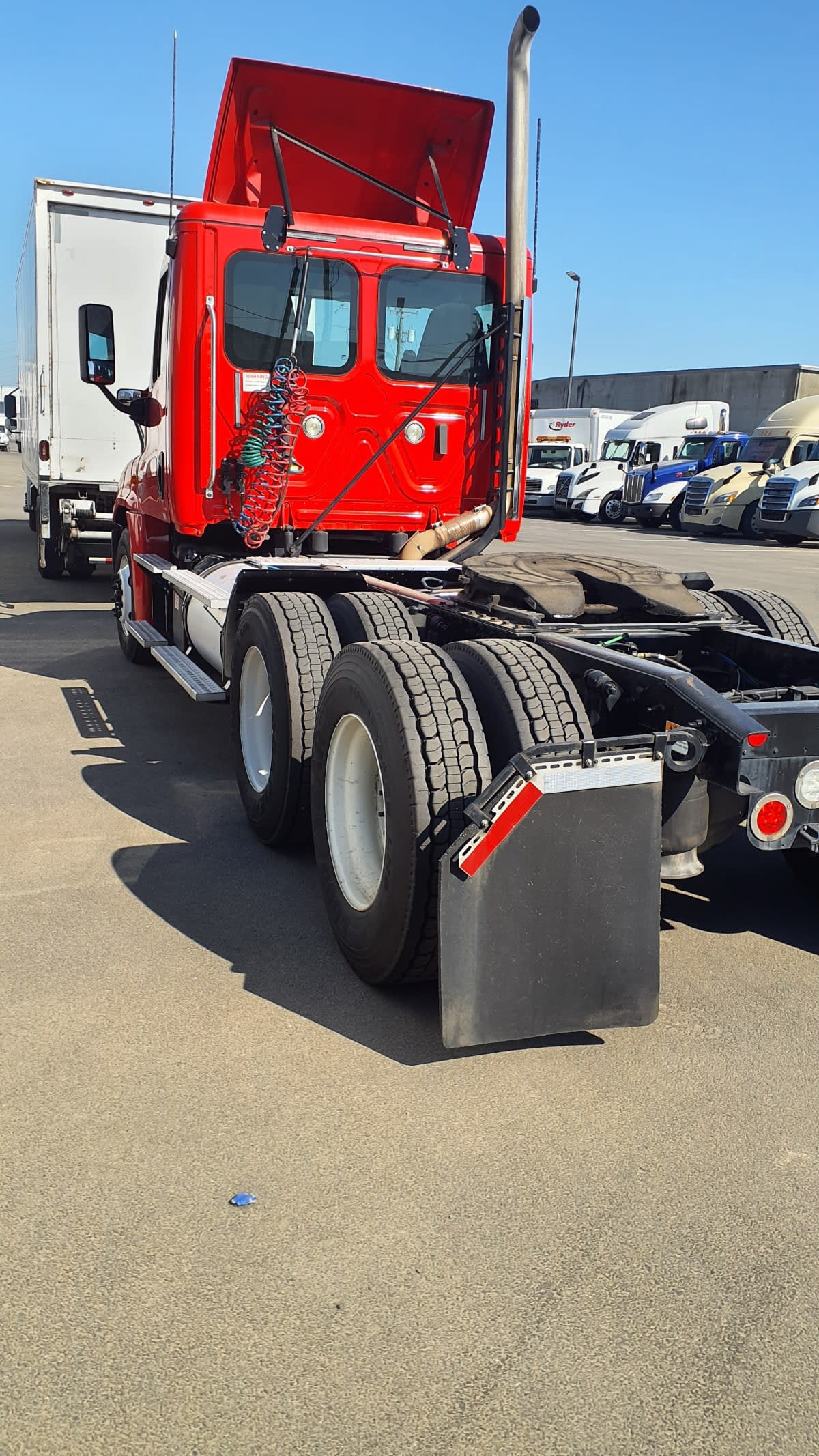2018 Freightliner Cascadia in Tacoma, WA — photo 6
