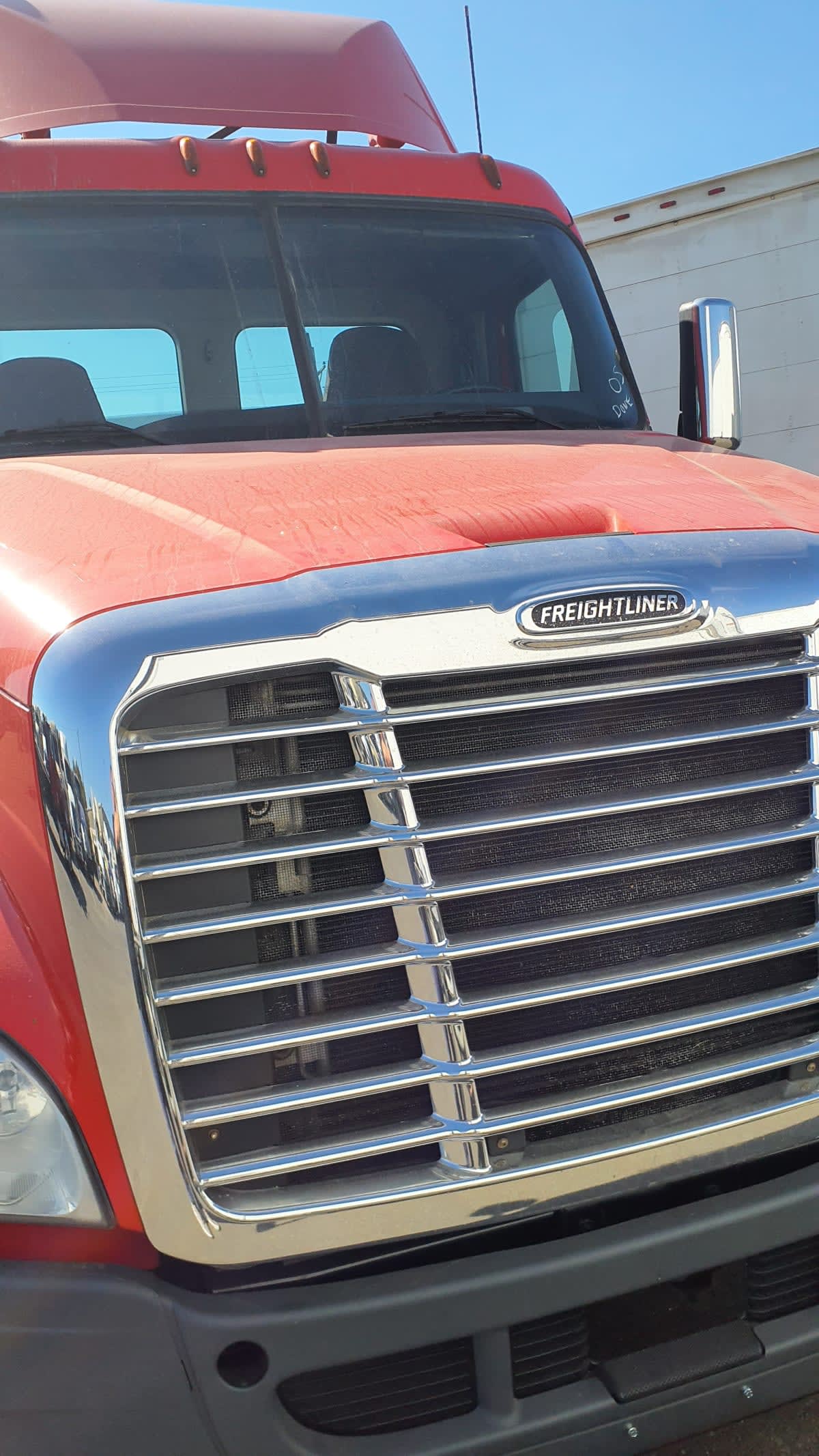 2018 Freightliner Cascadia in Tacoma, WA — photo 2