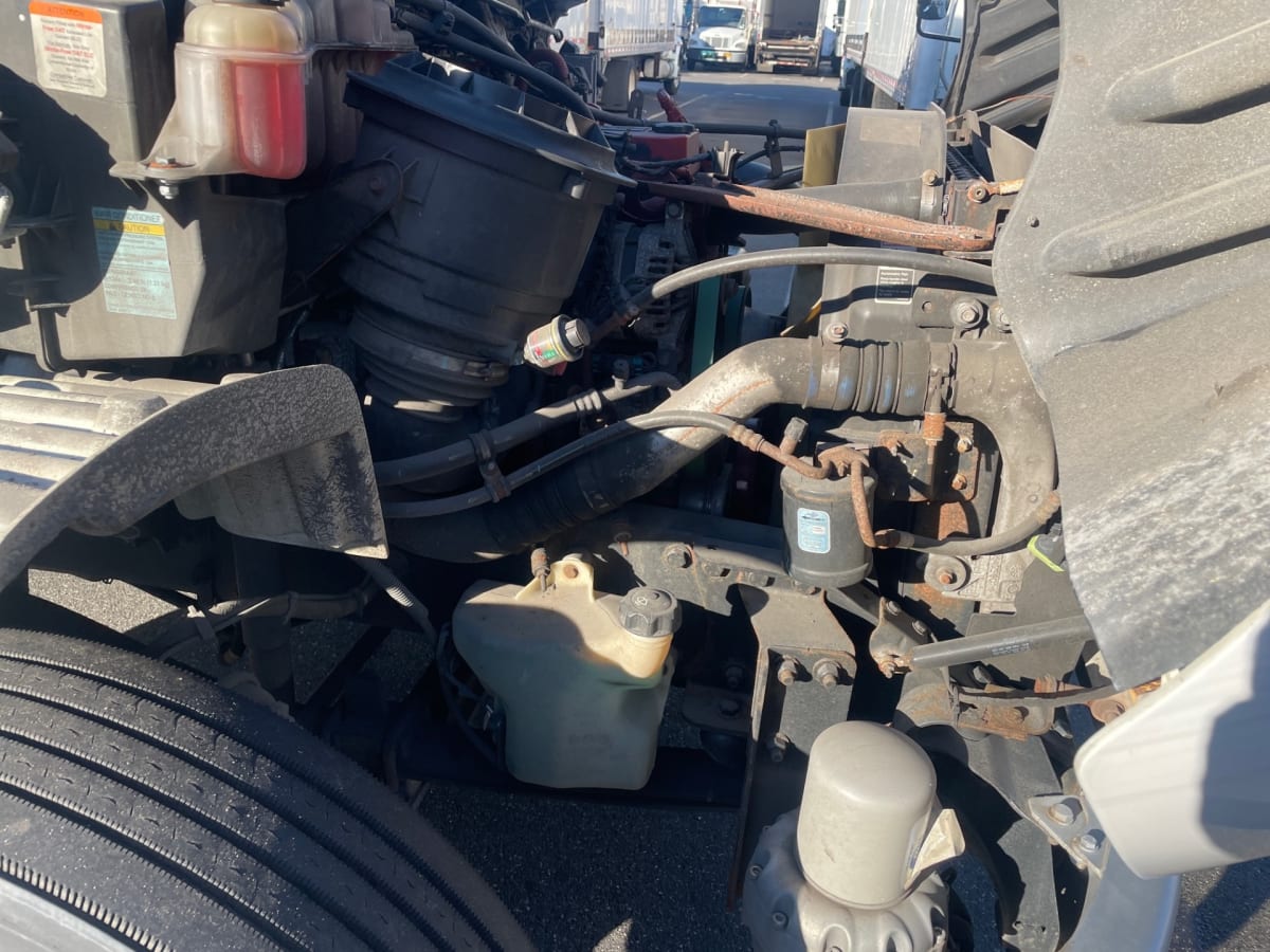 2018 Freightliner/Mercedes M2 106 684565