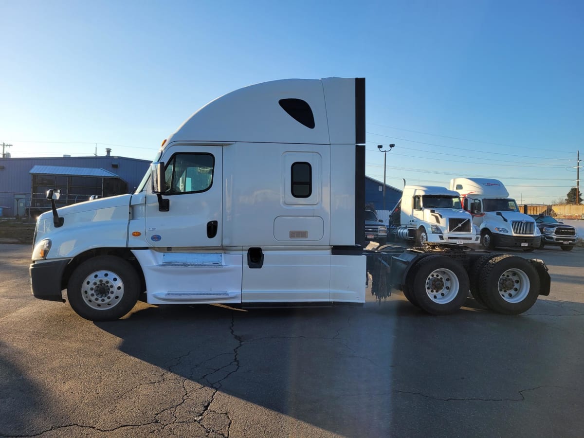 2018 Freightliner/Mercedes CASCADIA 125 684628