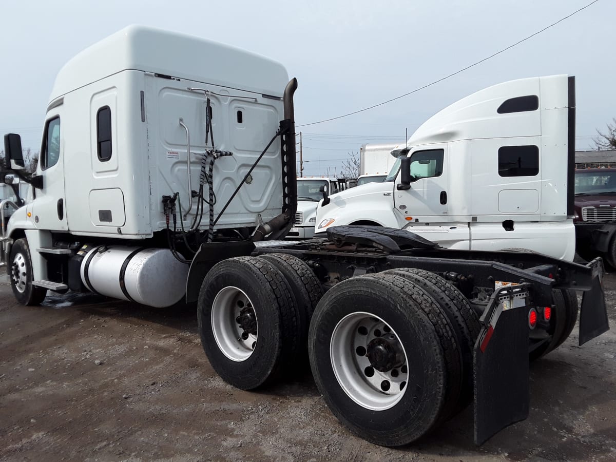 2018 Freightliner/Mercedes CASCADIA 125 684639