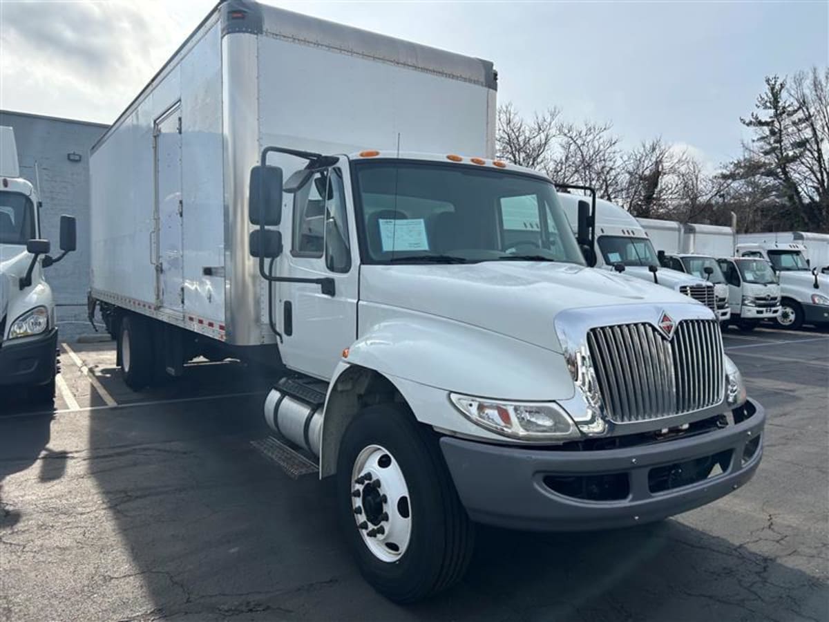 2018 Navistar International 4300 684689