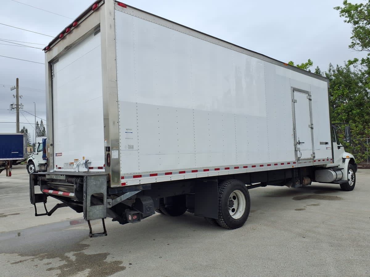 2018 Navistar International 4300 684711