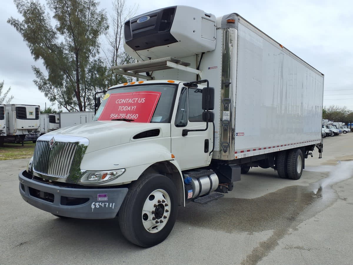 2018 Navistar International 4300 684711