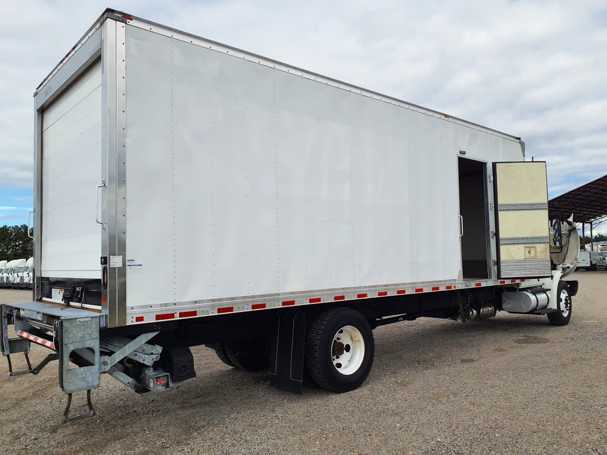 2018 Navistar International 4300 684719