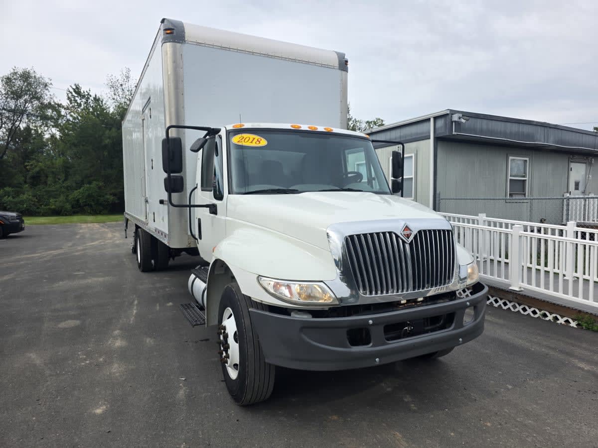 2018 Navistar International 4300 684740
