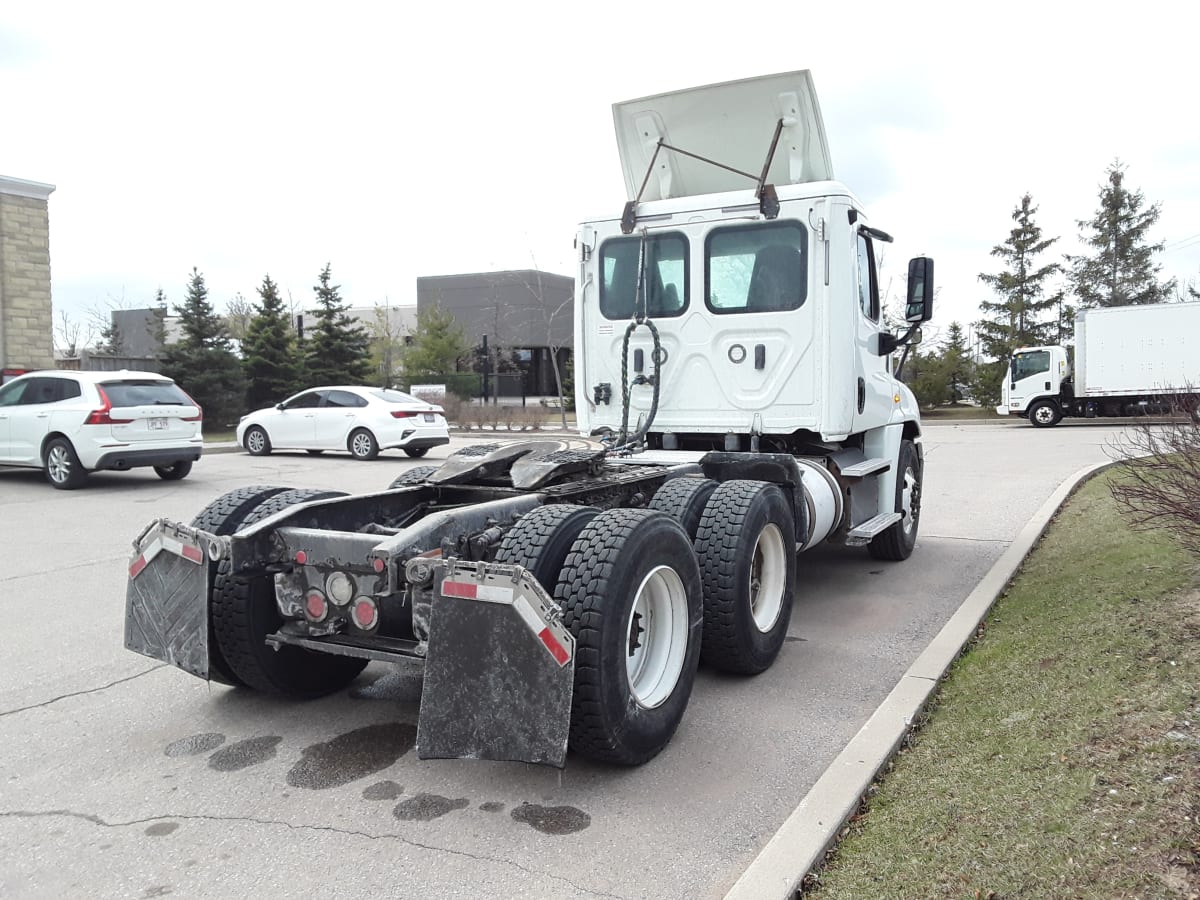 2018 Freightliner/Mercedes CASCADIA 125 684769