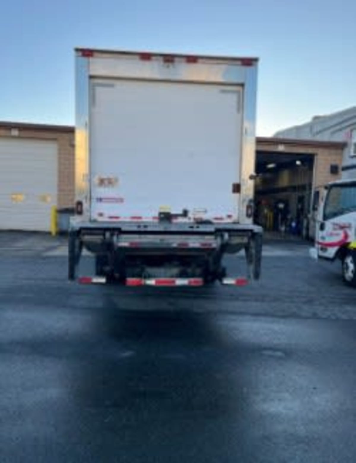 2018 Freightliner/Mercedes M2 106 684790