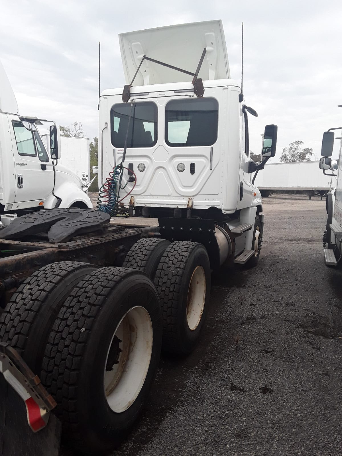 2018 Freightliner/Mercedes CASCADIA 125 684853