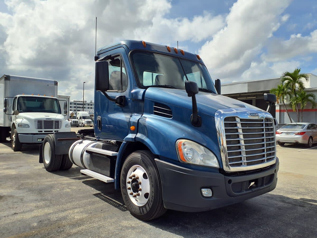 2018 Freightliner/Mercedes CASCADIA 113 684893