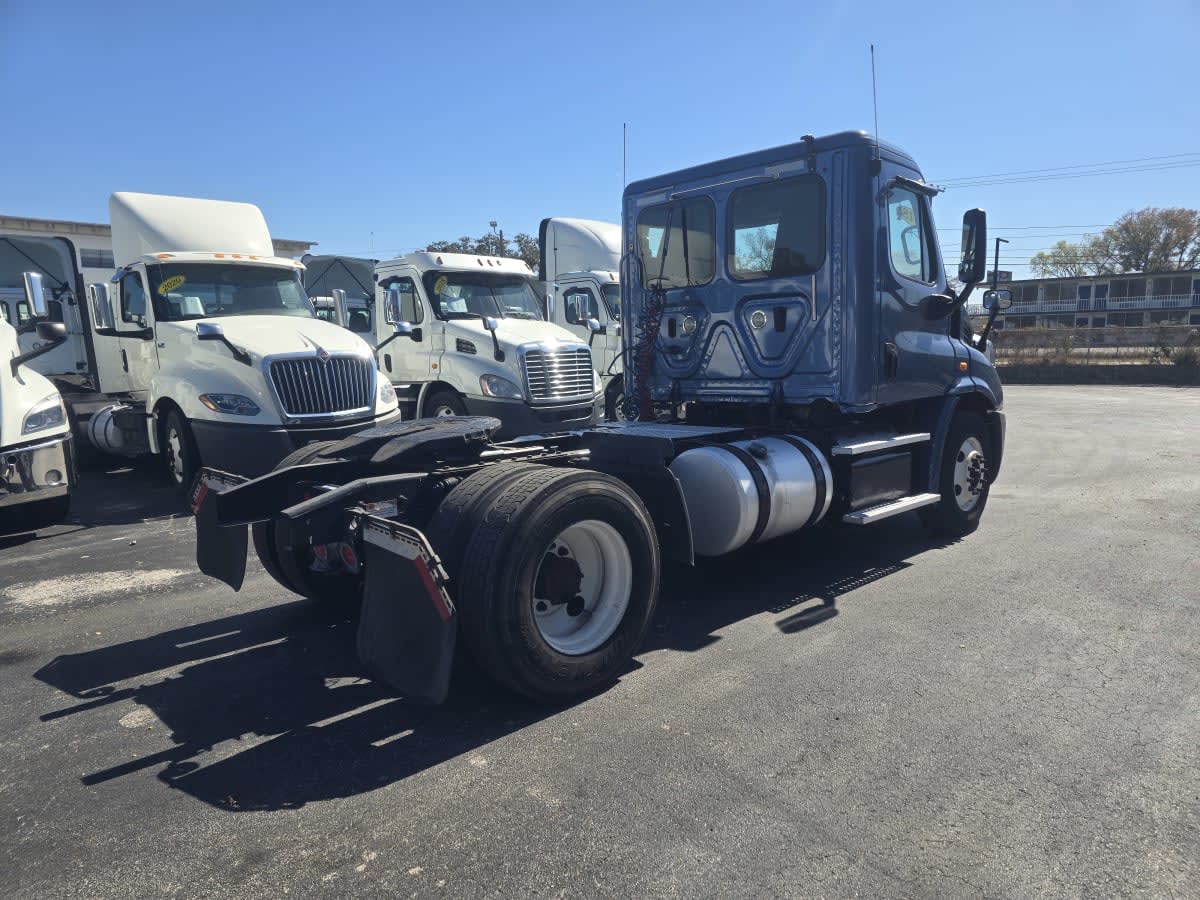2018 Freightliner - image 6