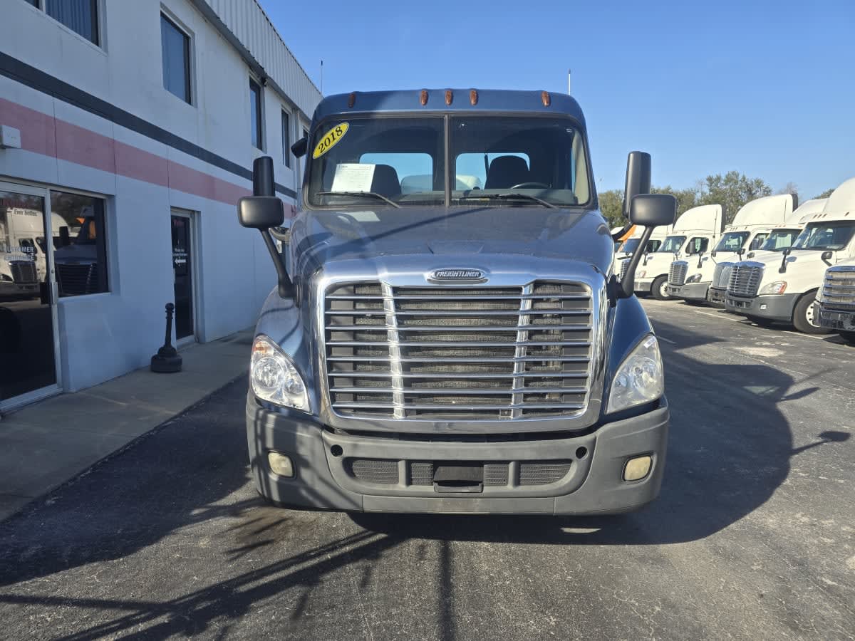 2018 Freightliner - image 2